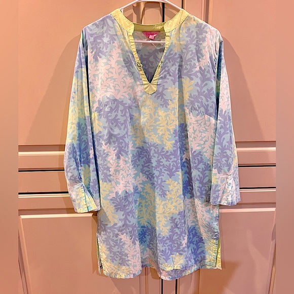 Lilly Pulitzer beach cover-up, size medium - Picture 1 of 6